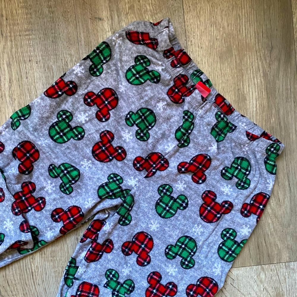 Disney Women’s Christmas Fleece Pants